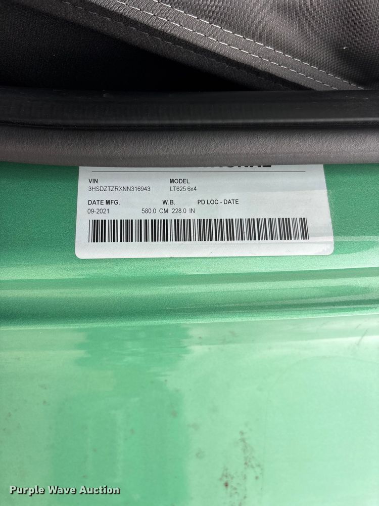 image for item ER3055 2022 International LT625 semi truck