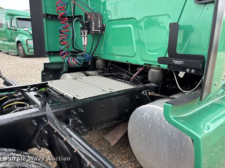 image for item ER3056 2024 International LT625 semi truck