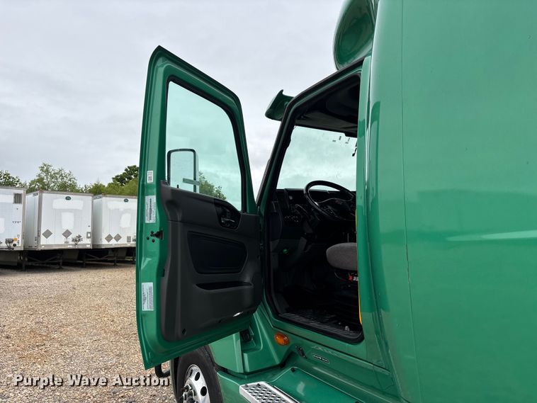 image for item ER3056 2024 International LT625 semi truck