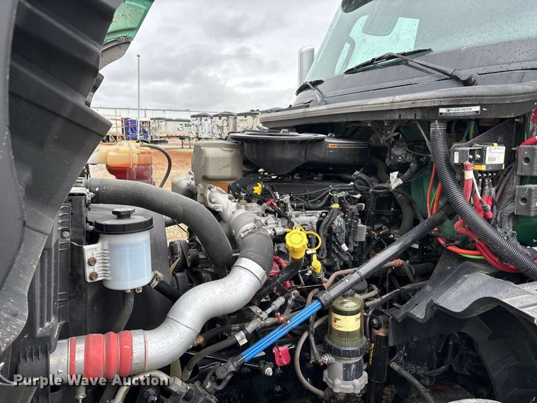 image for item ER3056 2024 International LT625 semi truck