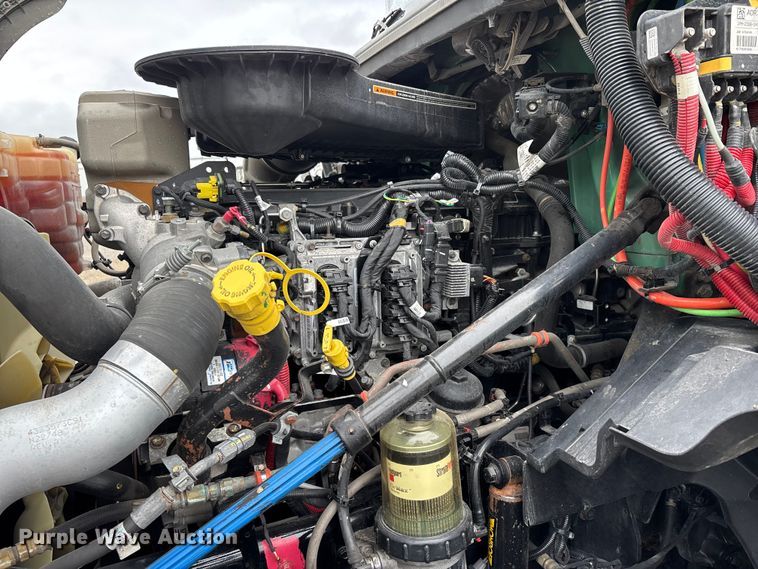 image for item ER3056 2024 International LT625 semi truck