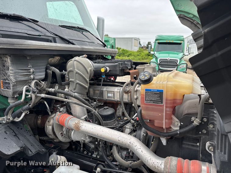 image for item ER3056 2024 International LT625 semi truck