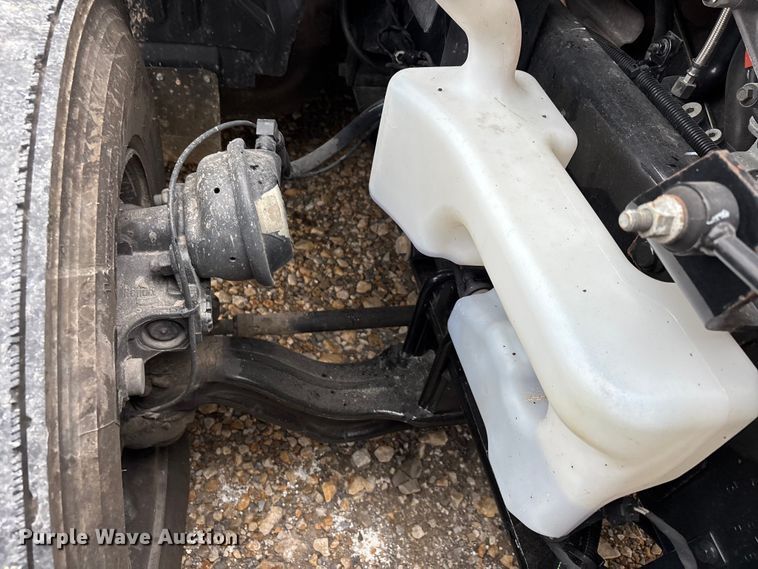 image for item ER3056 2024 International LT625 semi truck