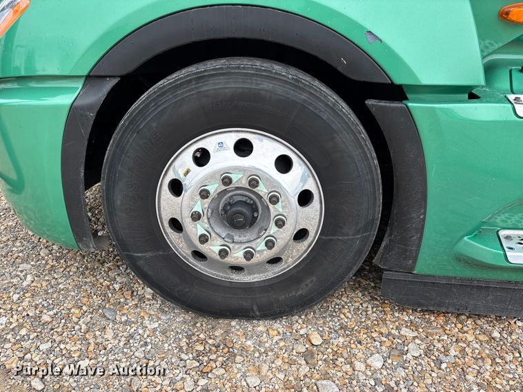 image for item ER3056 2024 International LT625 semi truck
