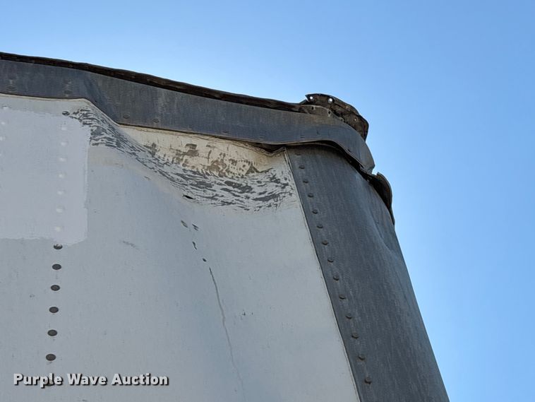 image for item ER3089 2011 Wabash dry van trailer