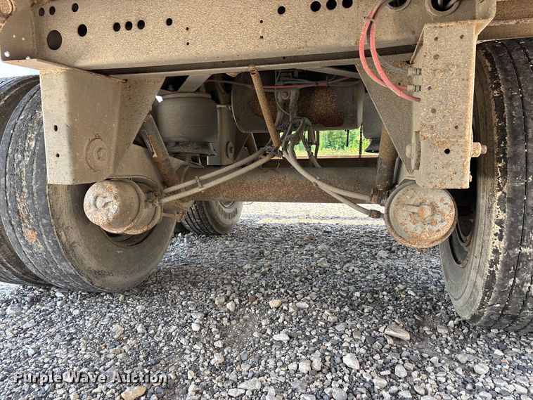 image for item ER3089 2011 Wabash dry van trailer