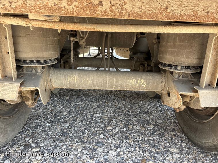 image for item ER3089 2011 Wabash dry van trailer