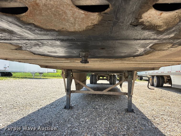 image for item ER3089 2011 Wabash dry van trailer