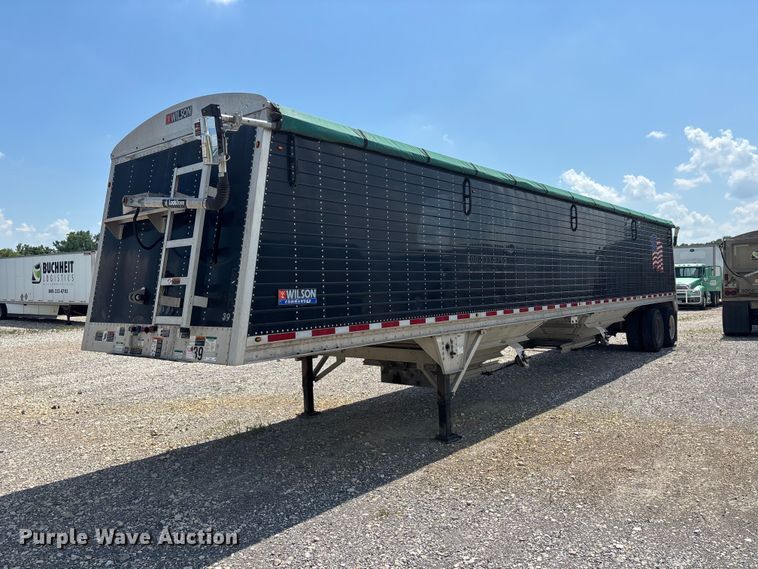 image for item ER3090 2020 Wilson DWH-650CB grain trailer
