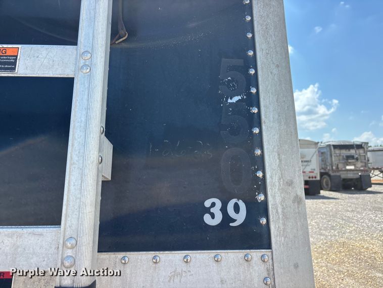 image for item ER3090 2020 Wilson DWH-650CB grain trailer