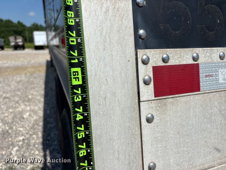 image for item ER3090 2020 Wilson DWH-650CB grain trailer