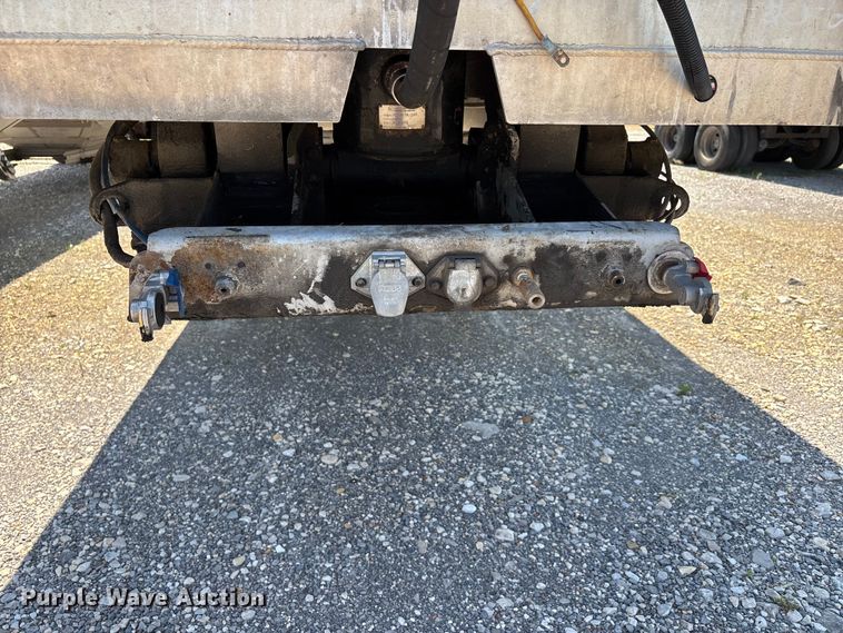 image for item ER3096 2016 Trailstar International end dump trailer