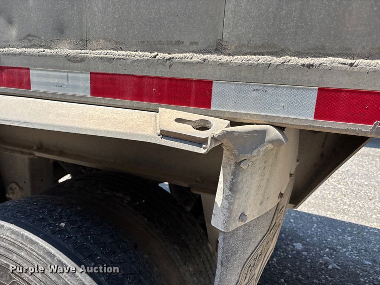 image for item ER3096 2016 Trailstar International end dump trailer