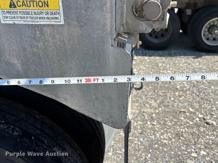 image for item ER3096 2016 Trailstar International end dump trailer
