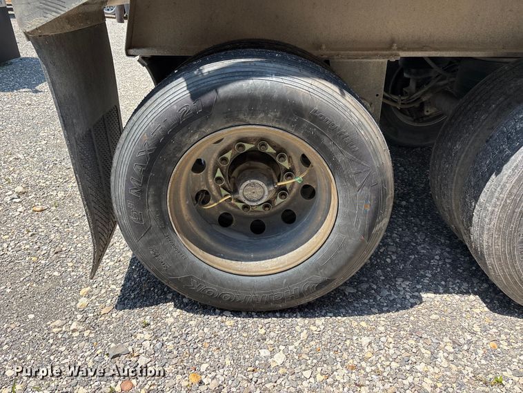 image for item ER3096 2016 Trailstar International end dump trailer