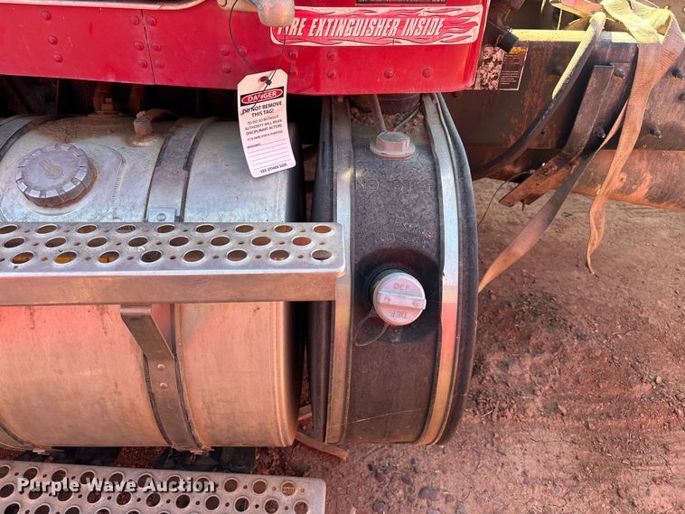 image for item ER7668 2016 Kenworth T270 truck cab and chassis