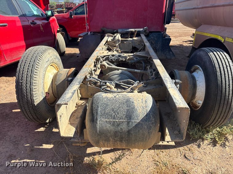 image for item ER7668 2016 Kenworth T270 truck cab and chassis