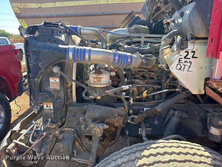 image for item ER7668 2016 Kenworth T270 truck cab and chassis