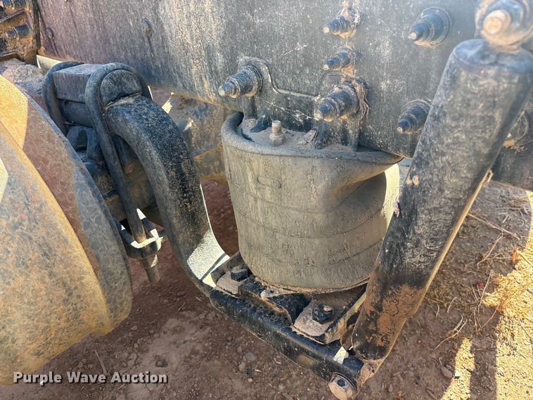image for item ER7668 2016 Kenworth T270 truck cab and chassis
