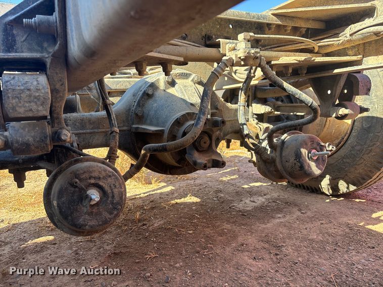 image for item ER7668 2016 Kenworth T270 truck cab and chassis