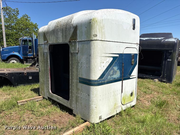 image for item ET2064 Sleeper cab
