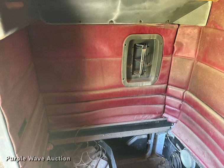 image for item ET2065 Sleeper cab
