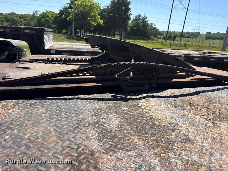 image for item ET2069 1977 Mack winch truck