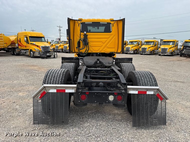 image for item ET6364 2023 International LT625 semi truck