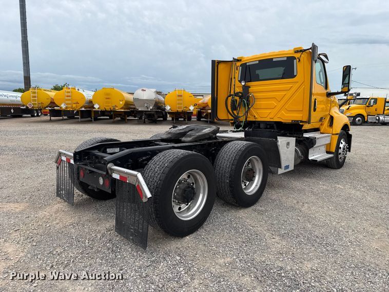 image for item ET6366 2024 International LT625 semi truck