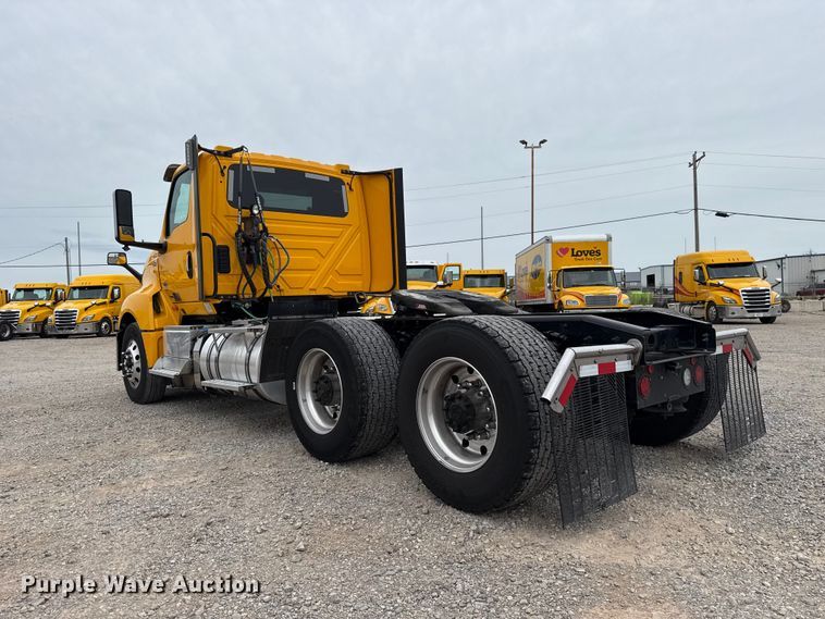 image for item ET6366 2024 International LT625 semi truck