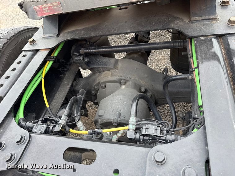 image for item ET6366 2024 International LT625 semi truck