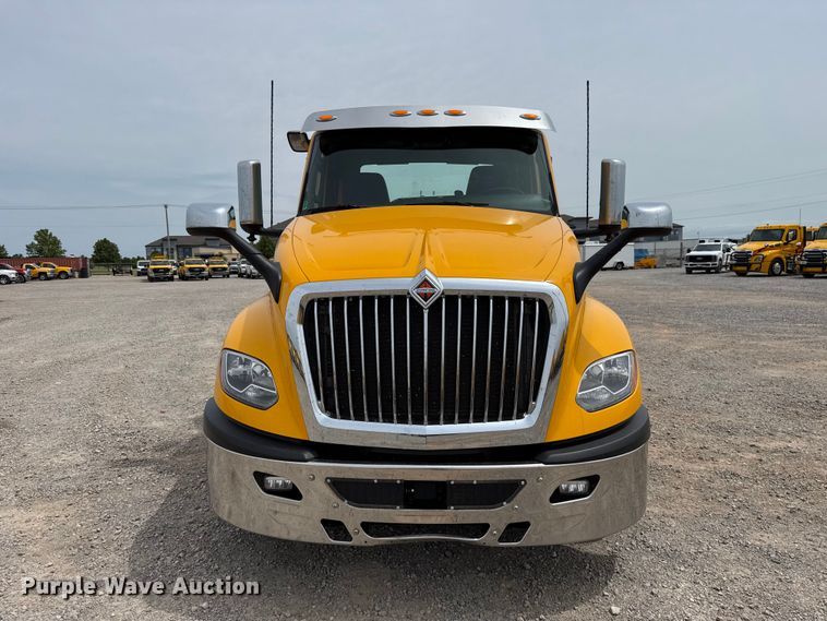 image for item ET6369 2023 International LT625 semi truck