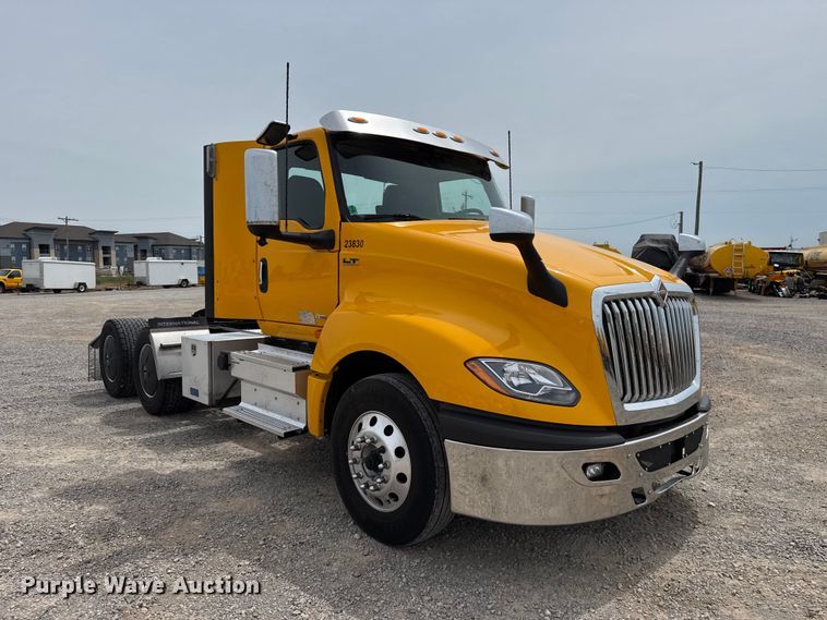 image for item ET6369 2023 International LT625 semi truck