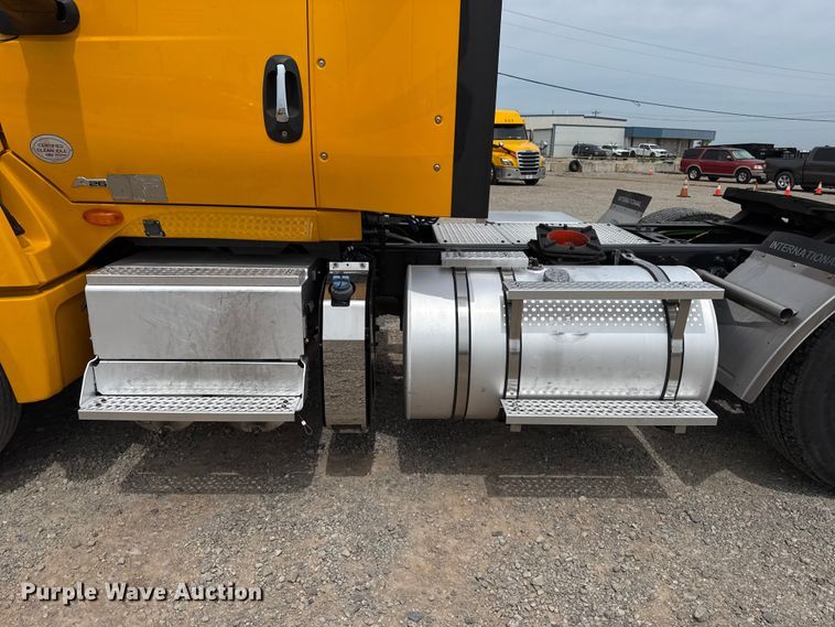 image for item ET6369 2023 International LT625 semi truck