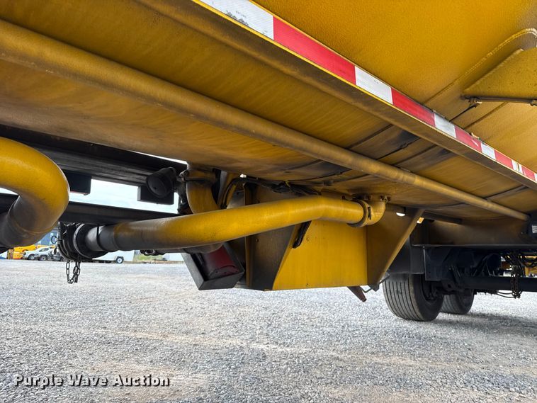image for item ET6370 2012 Beall BAST-97-3-DC tank trailer