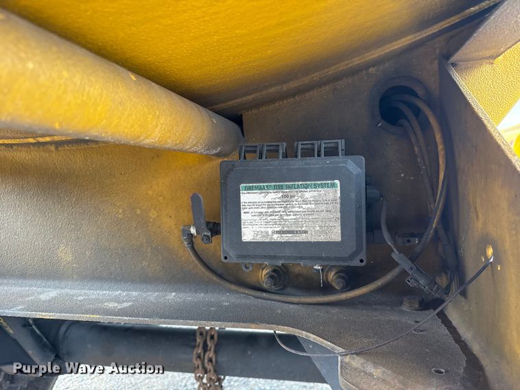 image for item ET6370 2012 Beall BAST-97-3-DC tank trailer