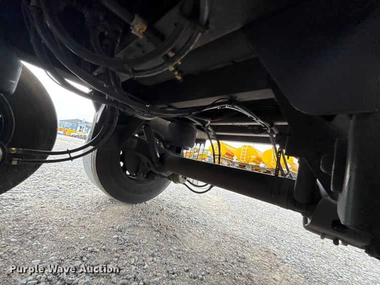 image for item ET6370 2012 Beall BAST-97-3-DC tank trailer
