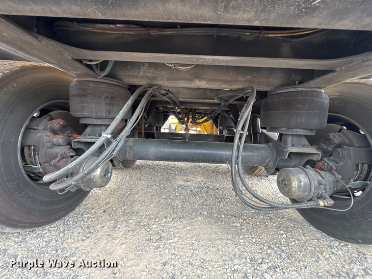 image for item ET6370 2012 Beall BAST-97-3-DC tank trailer
