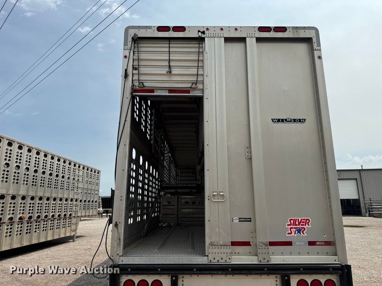 image for item ET6378 2019 Wilson PSDCL-402 livestock trailer