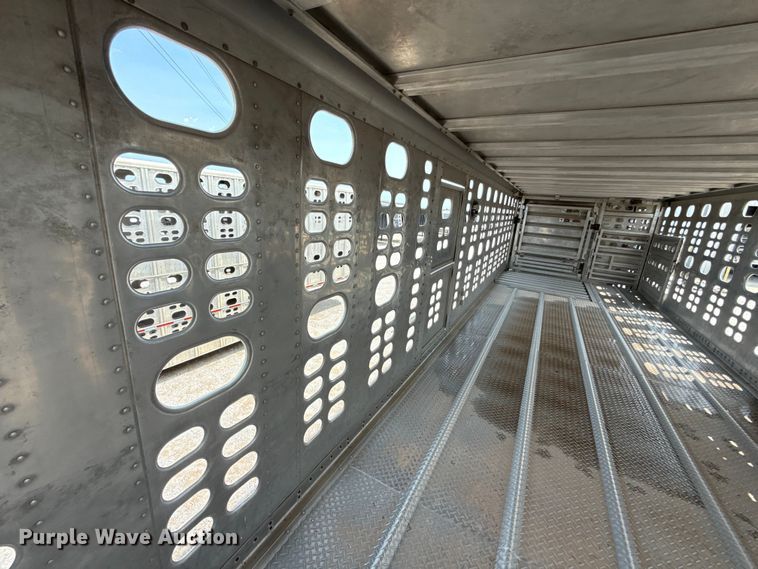 image for item ET6378 2019 Wilson PSDCL-402 livestock trailer