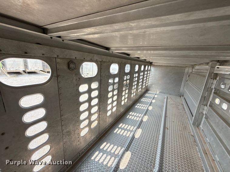 image for item ET6378 2019 Wilson PSDCL-402 livestock trailer