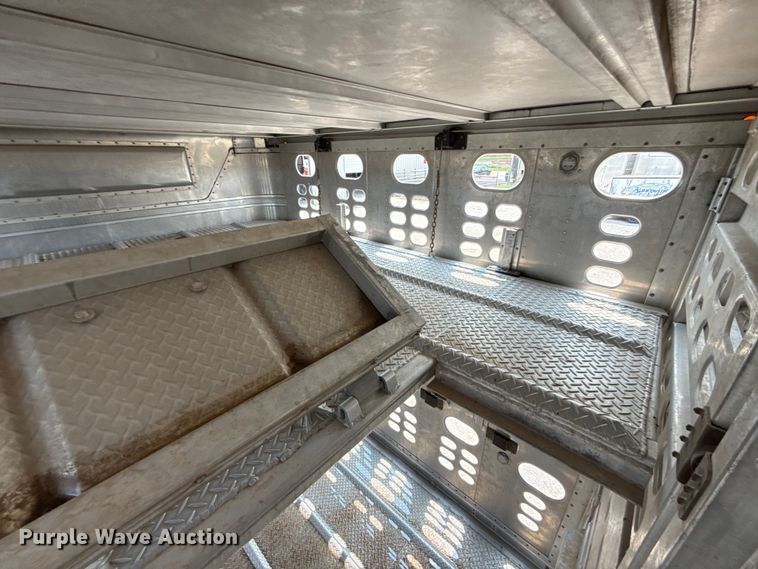 image for item ET6378 2019 Wilson PSDCL-402 livestock trailer