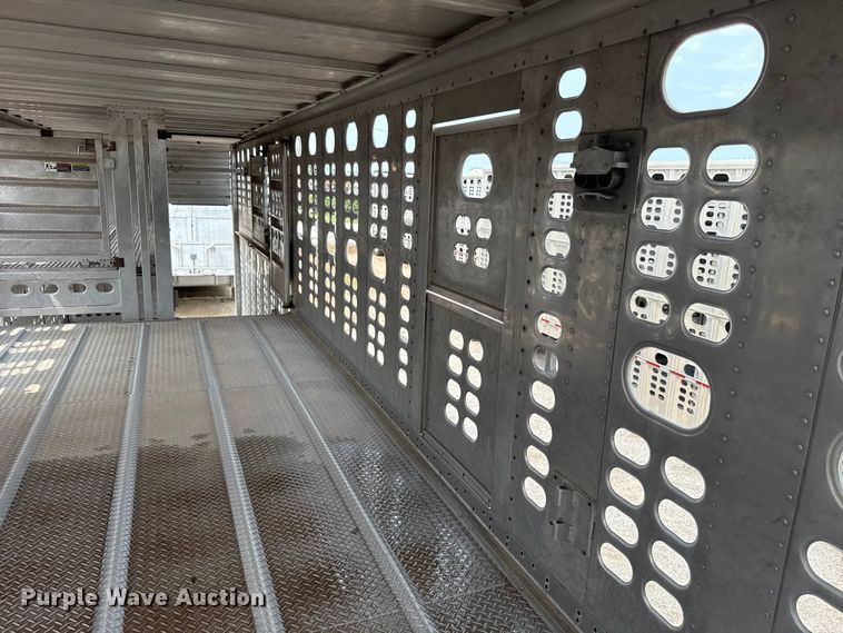 image for item ET6378 2019 Wilson PSDCL-402 livestock trailer