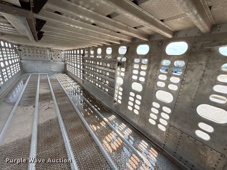 image for item ET6378 2019 Wilson PSDCL-402 livestock trailer