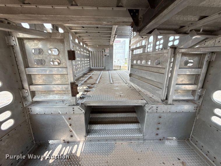 image for item ET6378 2019 Wilson PSDCL-402 livestock trailer