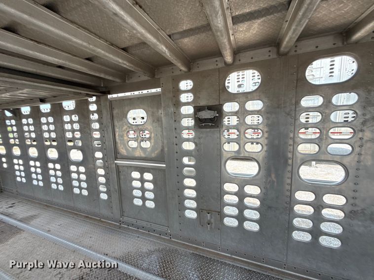 image for item ET6378 2019 Wilson PSDCL-402 livestock trailer