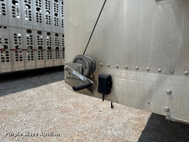 image for item ET6379 2019 Wilson PSDCL-402 livestock trailer