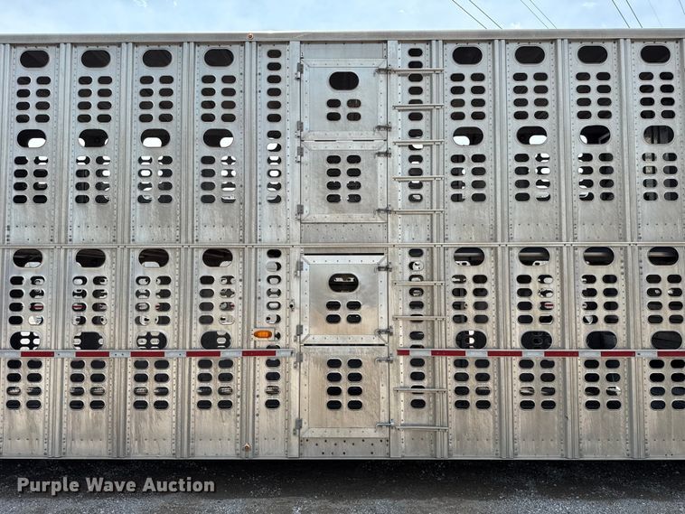image for item ET6379 2019 Wilson PSDCL-402 livestock trailer