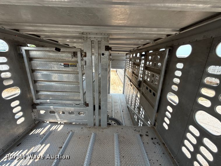 image for item ET6379 2019 Wilson PSDCL-402 livestock trailer