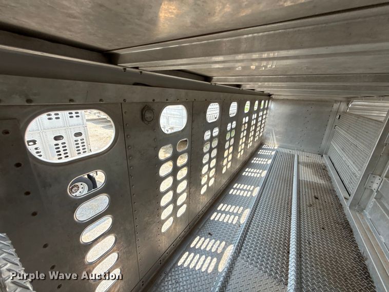 image for item ET6379 2019 Wilson PSDCL-402 livestock trailer